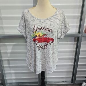 Gray Relaxed Fit Tee with Red Graphic and‎ Short Sleeves
